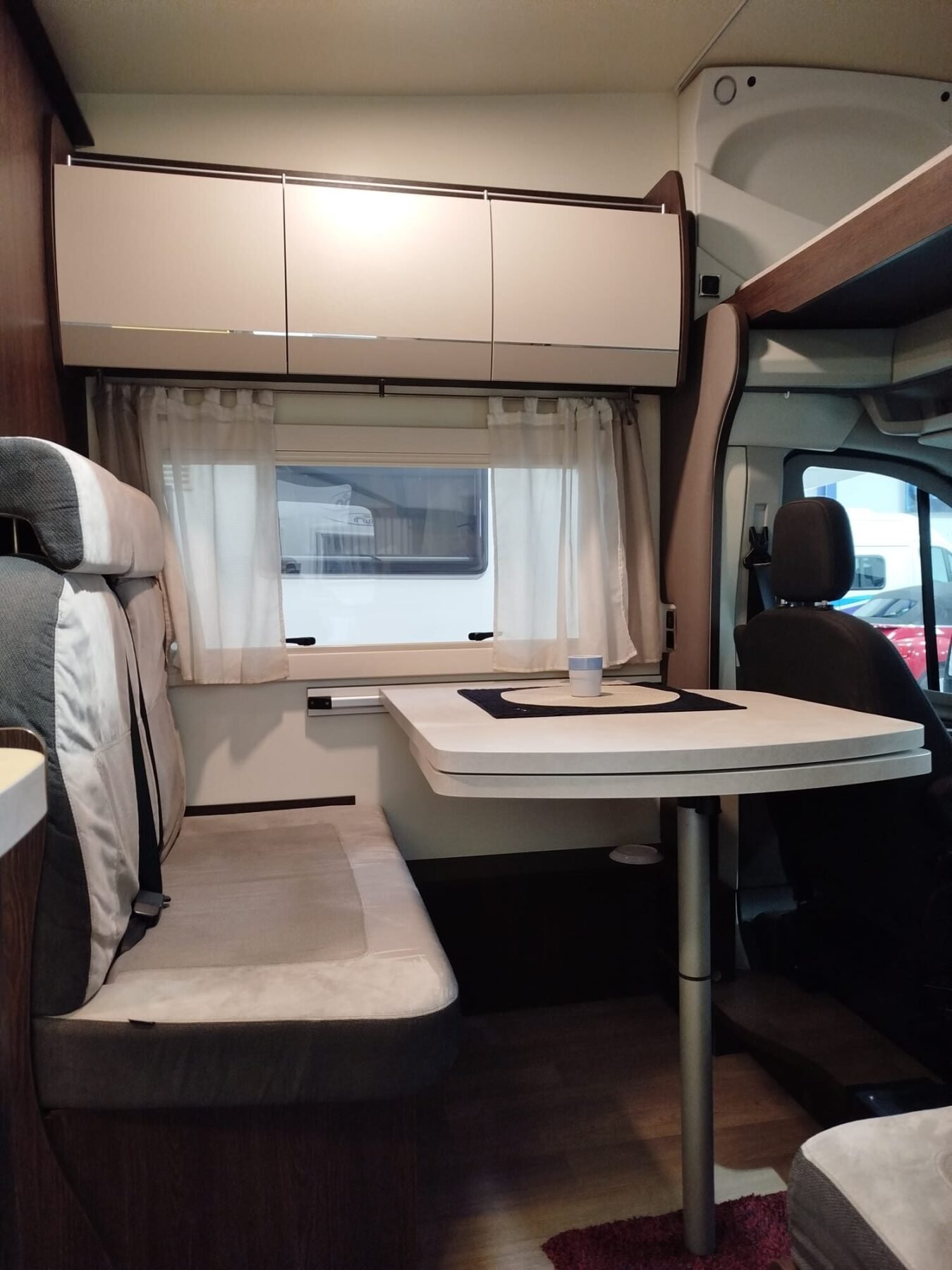 FORD TRANSIT BENIMAR 5 plazas