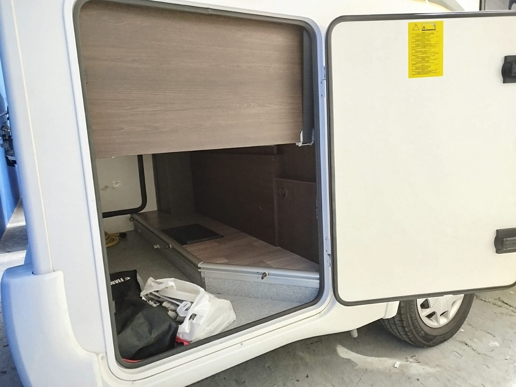 FORD TRANSIT BENIMAR 5 plazas