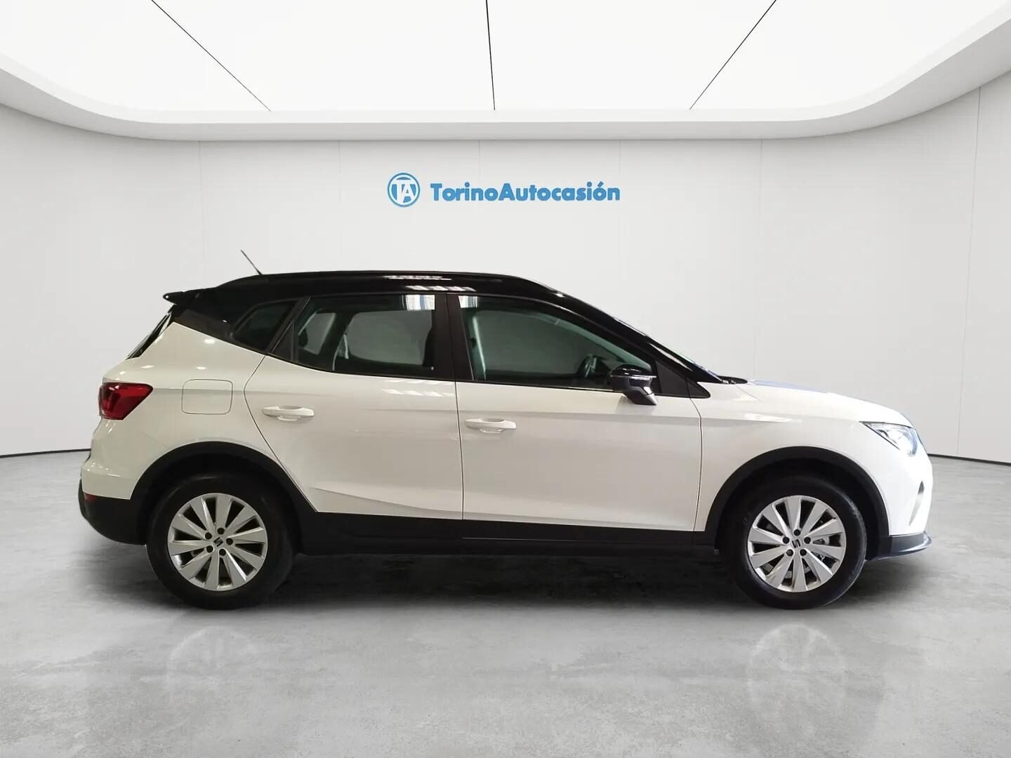 SEAT ARONA XPERIENCE