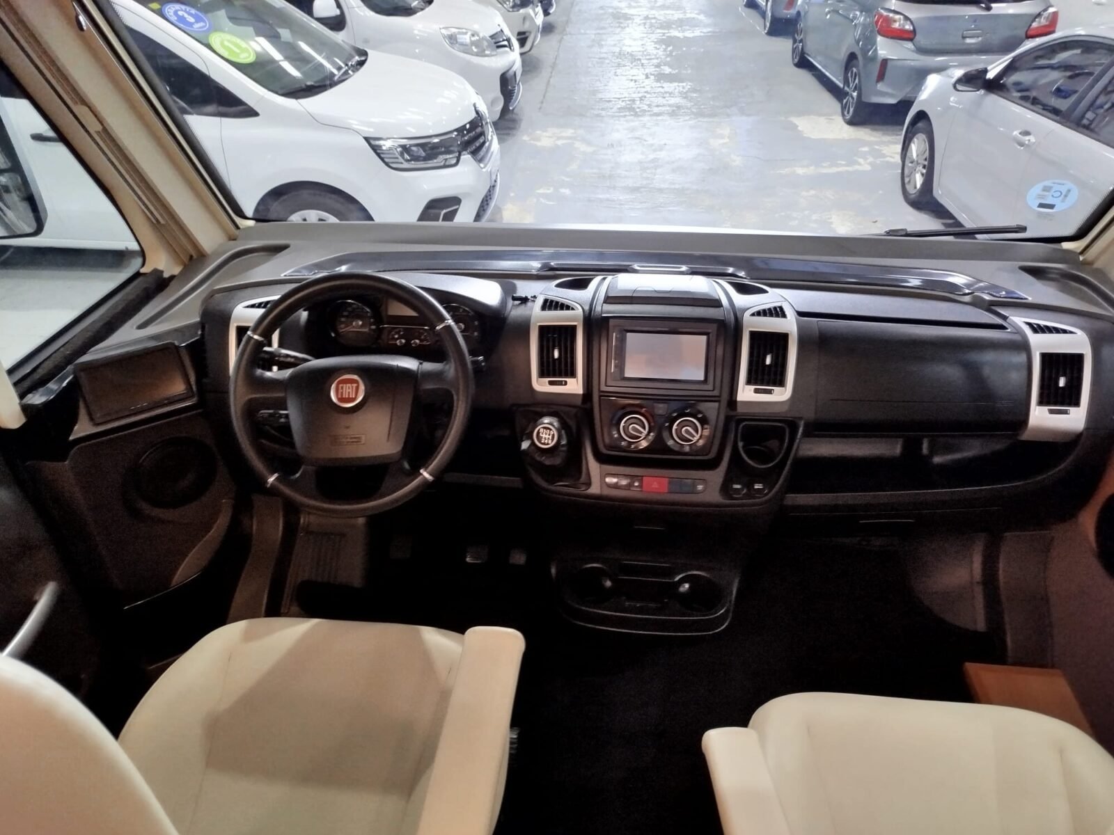 FIAT MC LOUISE NEVIS 5 PLAZAS