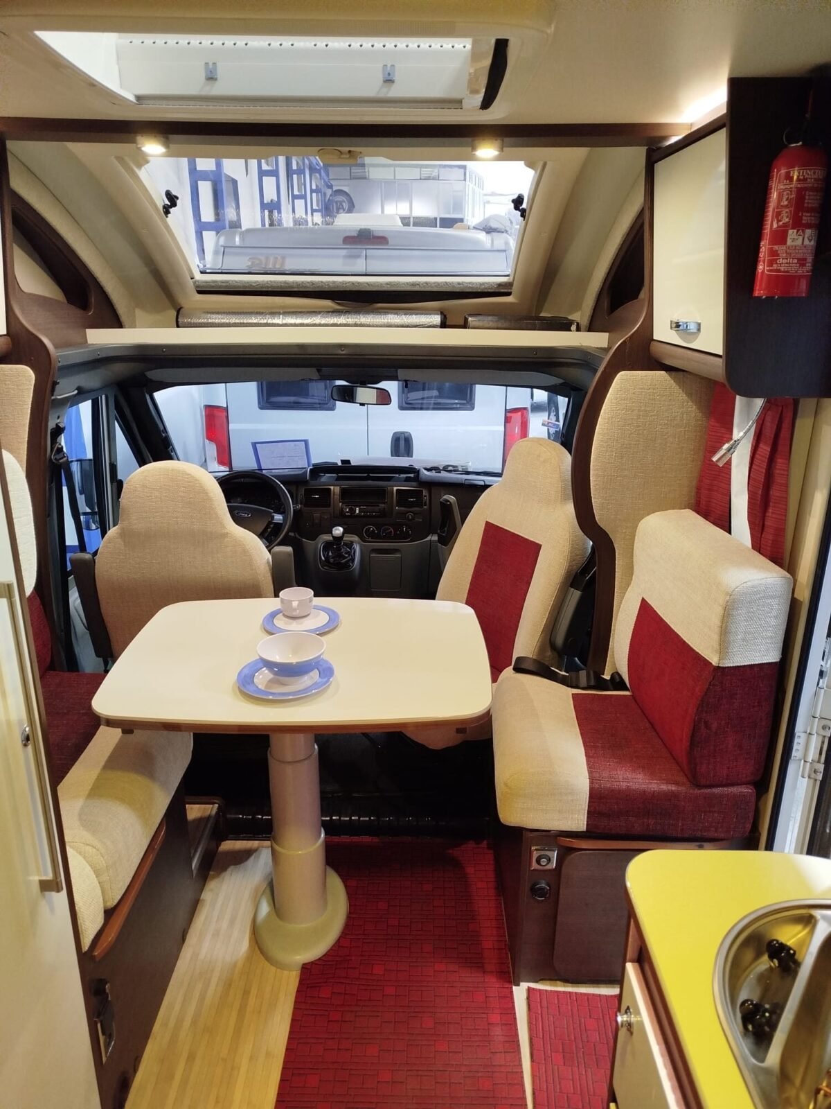 FORD TRANSIT BENIMAR 4 PLAZAS