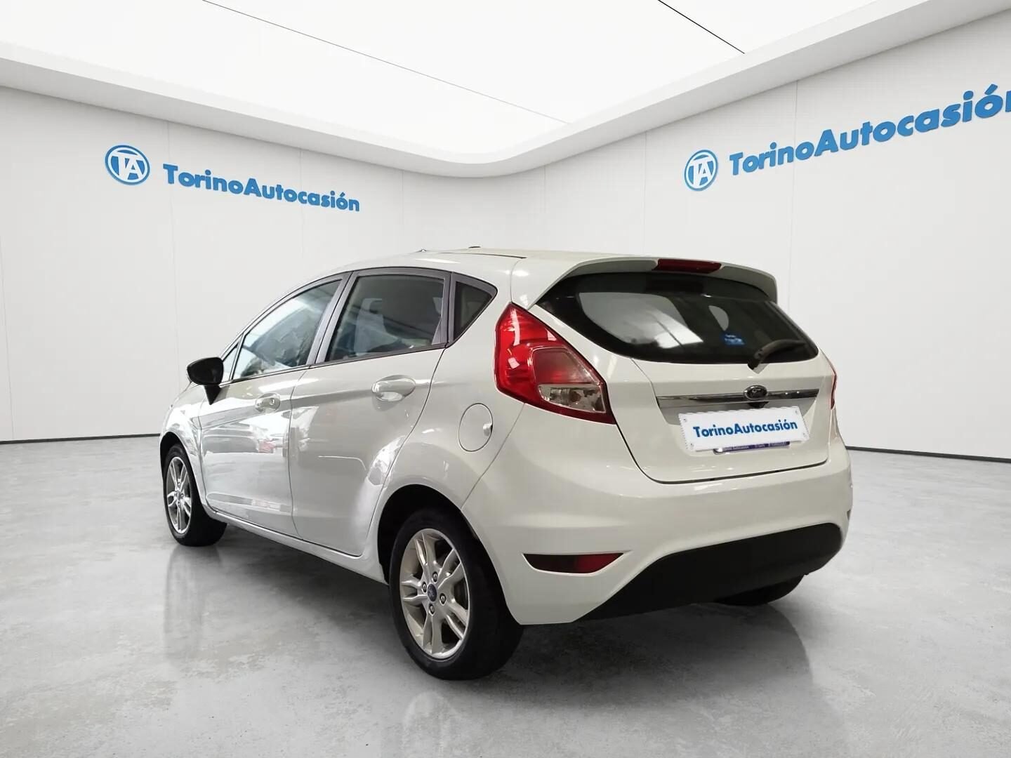 FORD FIESTA TREND