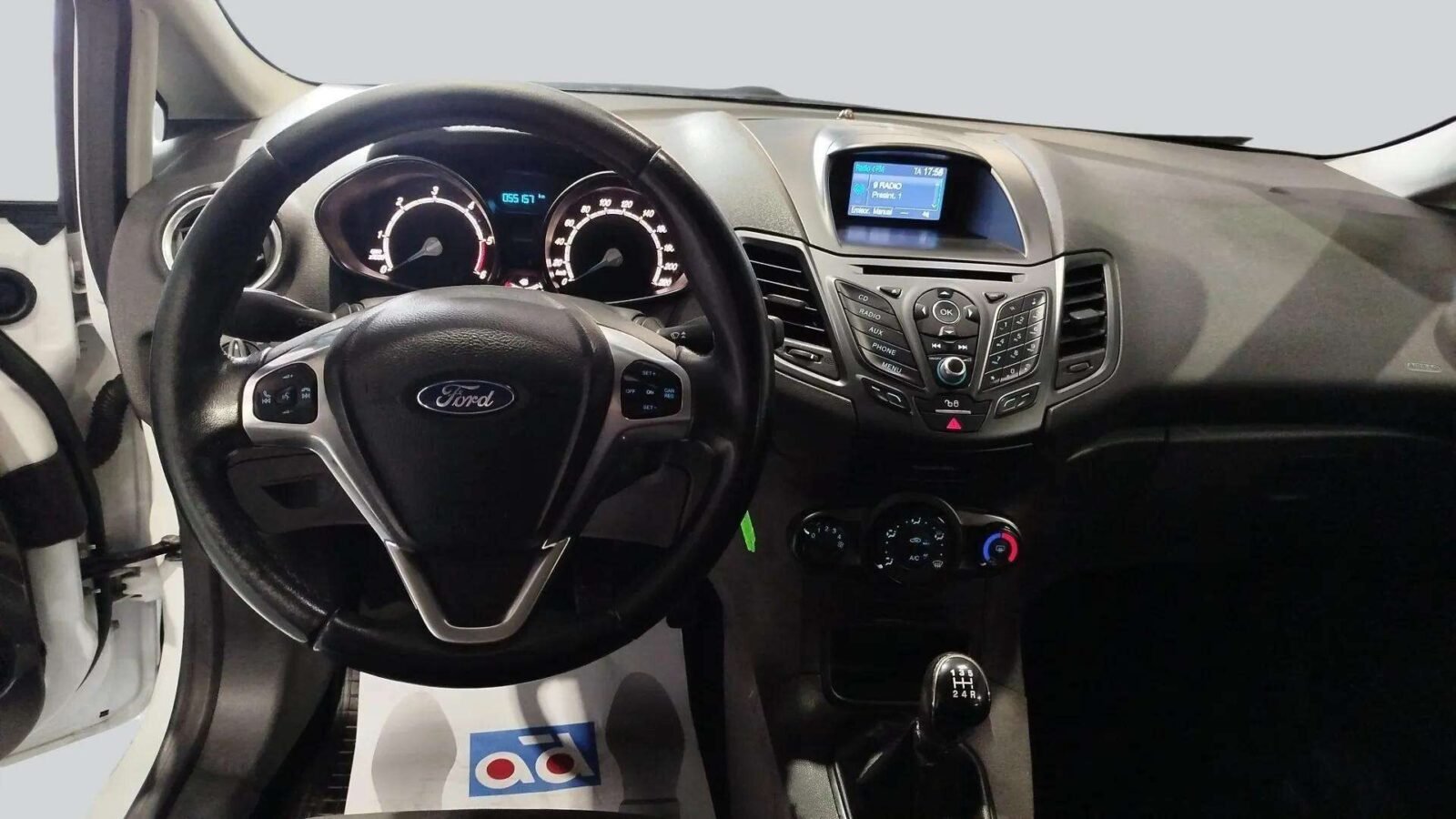 FORD FIESTA TREND