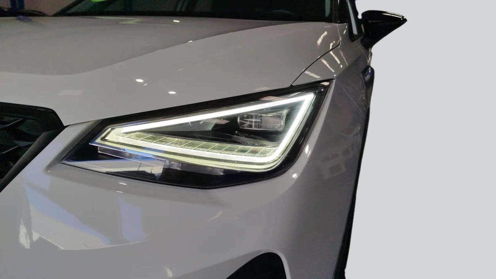 SEAT ARONA XPERIENCE