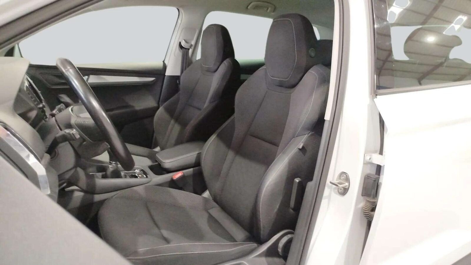 SKODA KAROQ AMBITION