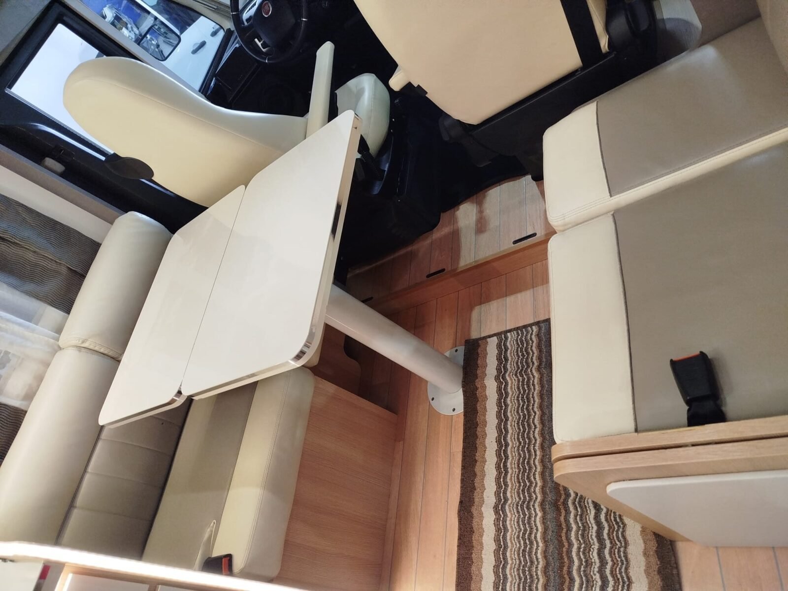 FIAT MC LOUISE NEVIS 5 PLAZAS