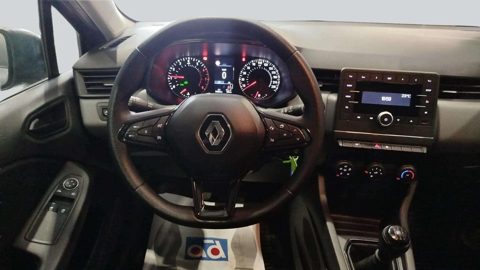 RENAULT CLIO BUSINESS