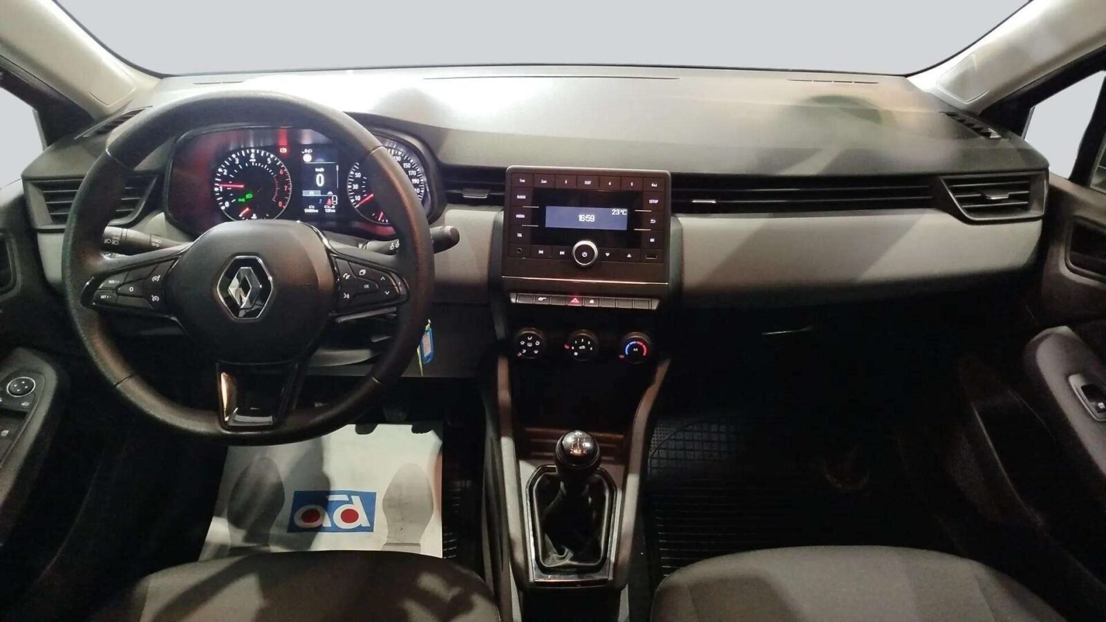 RENAULT CLIO BUSINESS