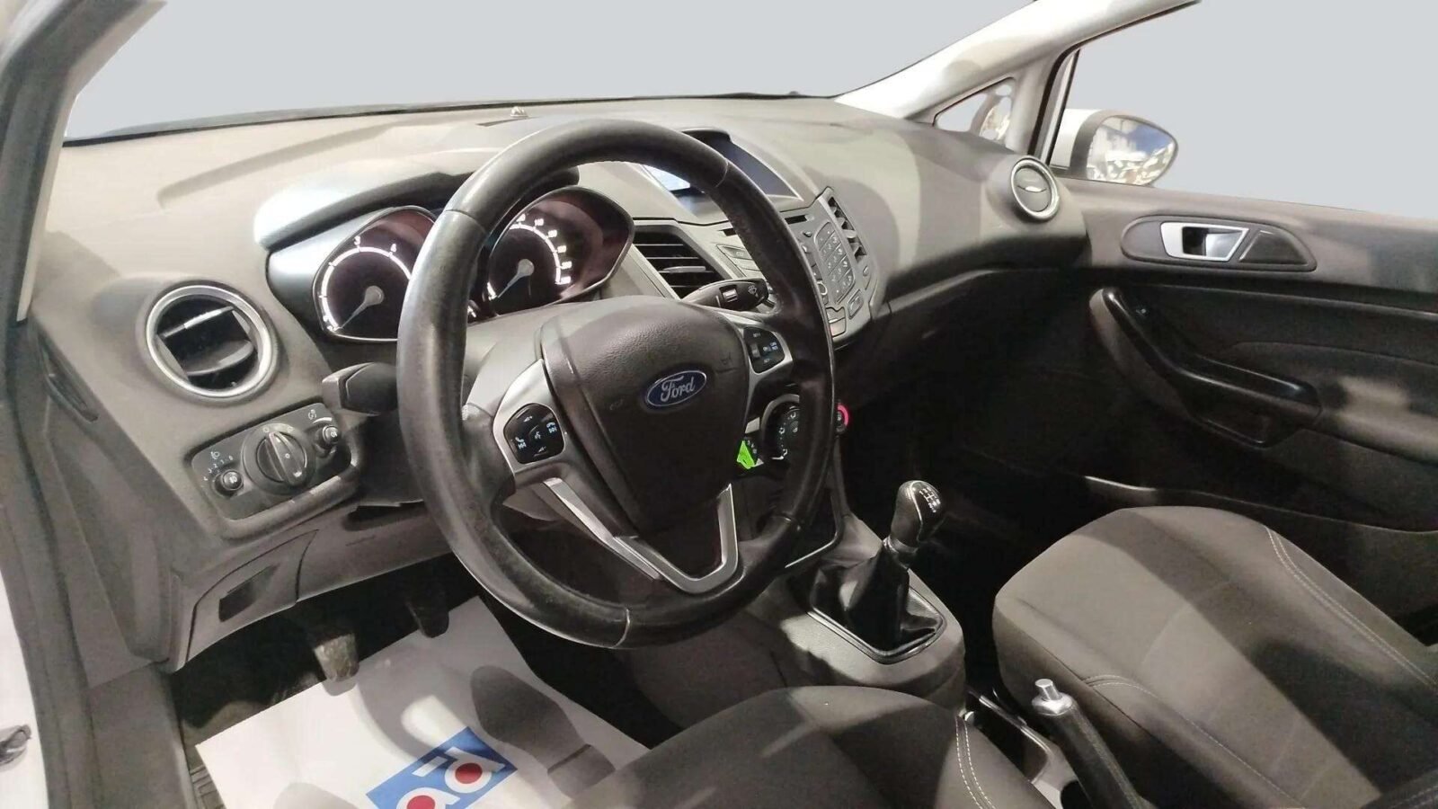 FORD FIESTA TREND