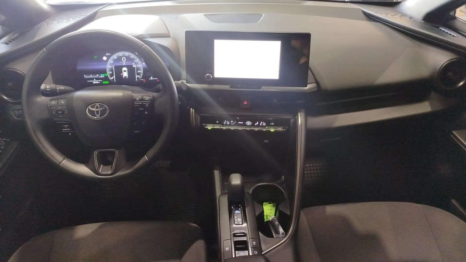 TOYOTA C-HR ACTIVE