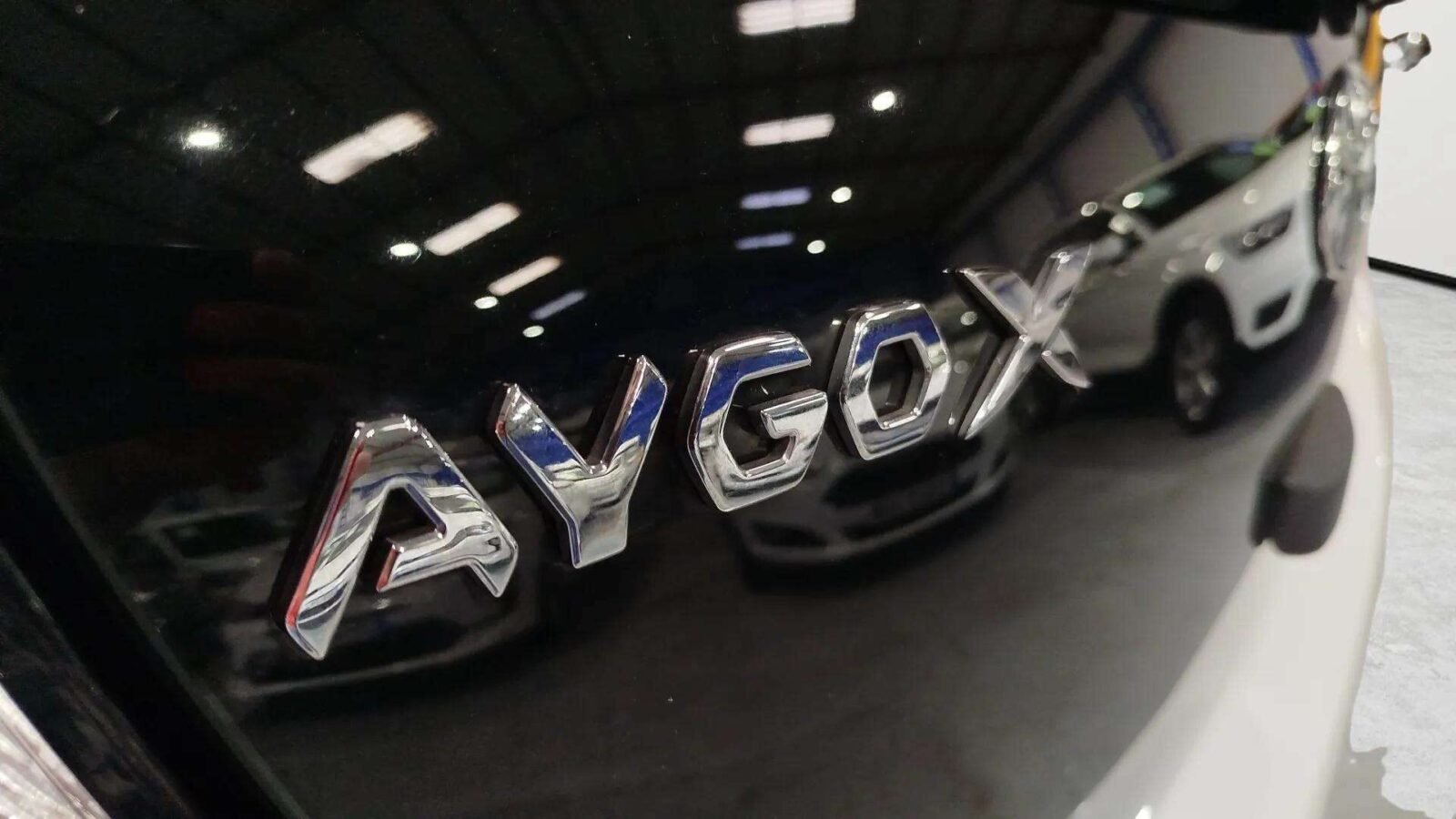 TOYOTA AYGO X ACTIVE