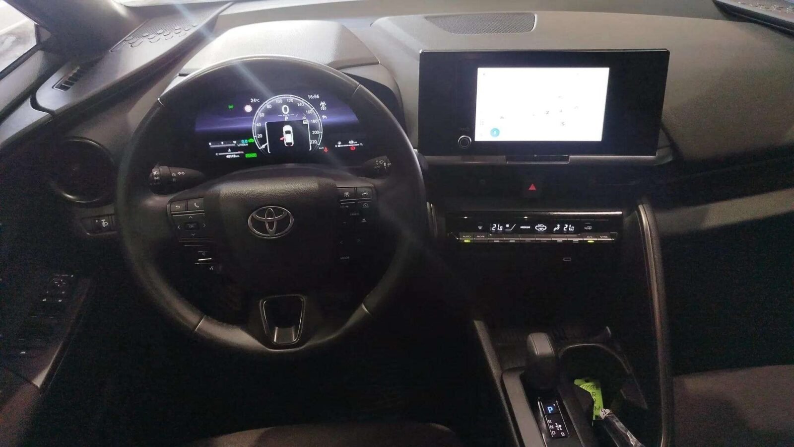 TOYOTA C-HR ACTIVE