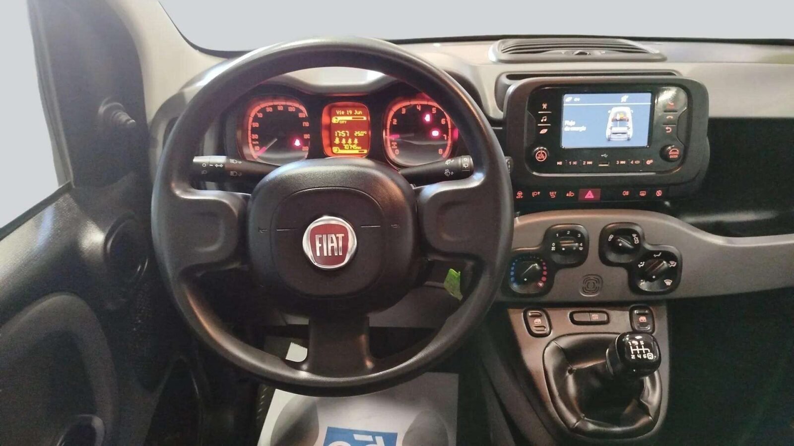 FIAT PANDA HYBRID