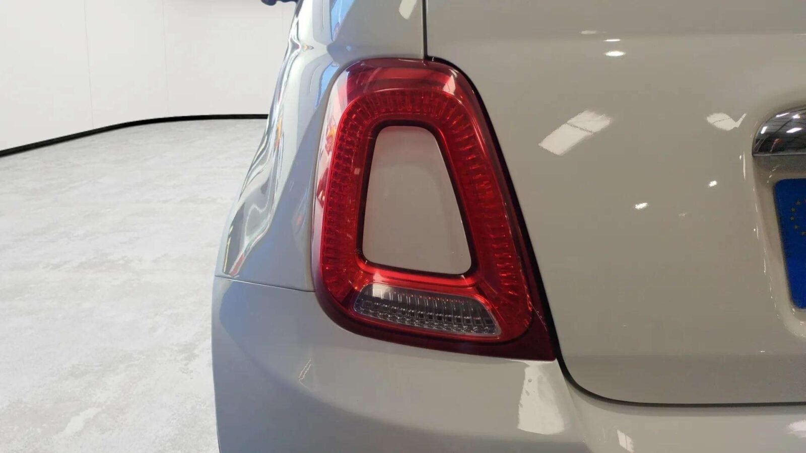 FIAT 500 DOLCEVITA HYBRID