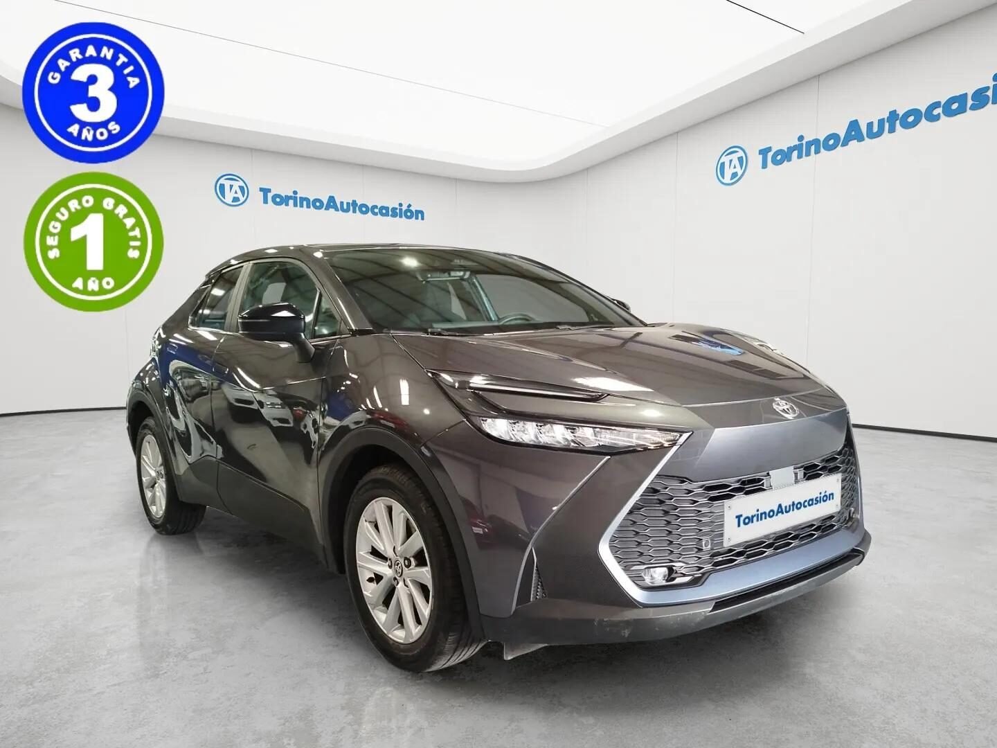 TOYOTA C-HR ACTIVE