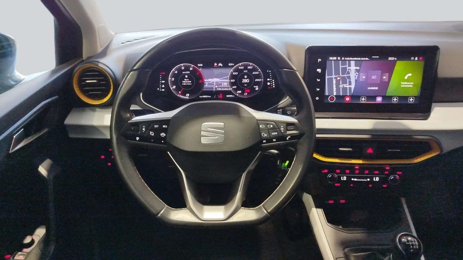SEAT ARONA XPERIENCE
